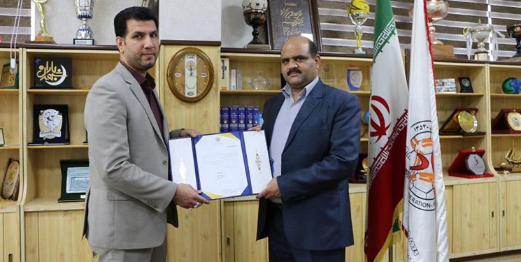 عزتی سرپرست دبیری فدراسیون هندبال شد