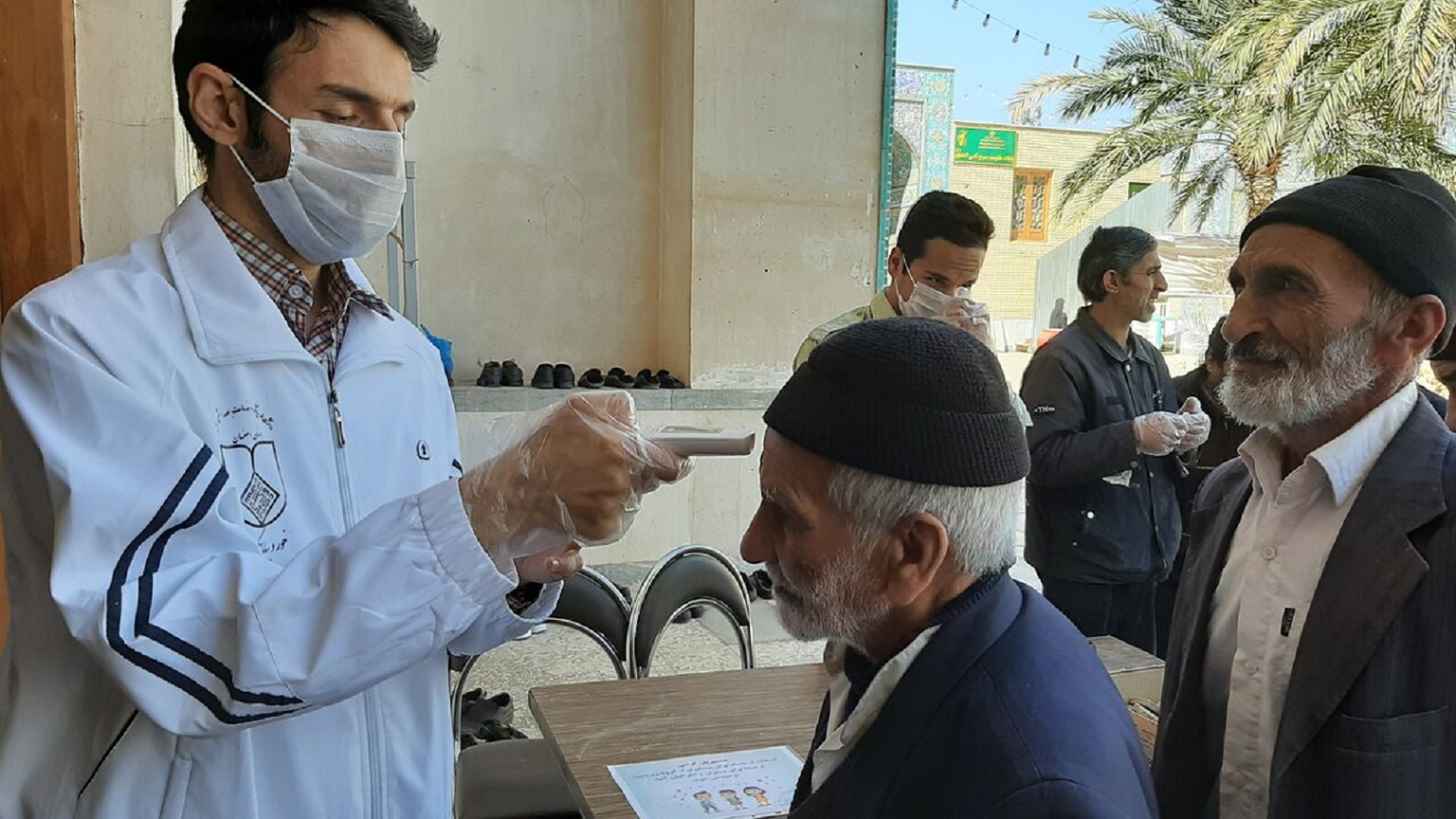 توصیه های بهداشتی برای مقابله با ویروس کرونا در خانه سالمندان