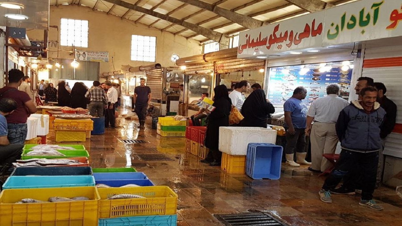 بازار ماهی فروشان آبادان فعالیت خود را از سر می گیرد