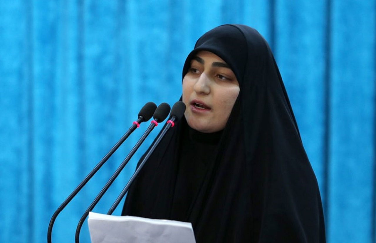 بخشی از وصیت نامه شهید سلیمانی؛ خامنه‌ای عزیز را عزیزجان خود بدانید