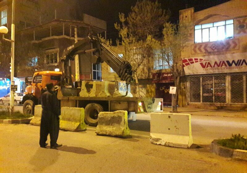 بازگشایی تمام مسیر‌ها در محدوده شهر مهاباد