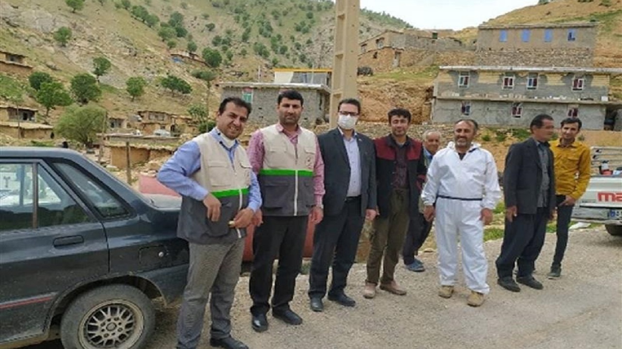 توزیع ماسک در روستا‌های محروم شهرستان لردگان