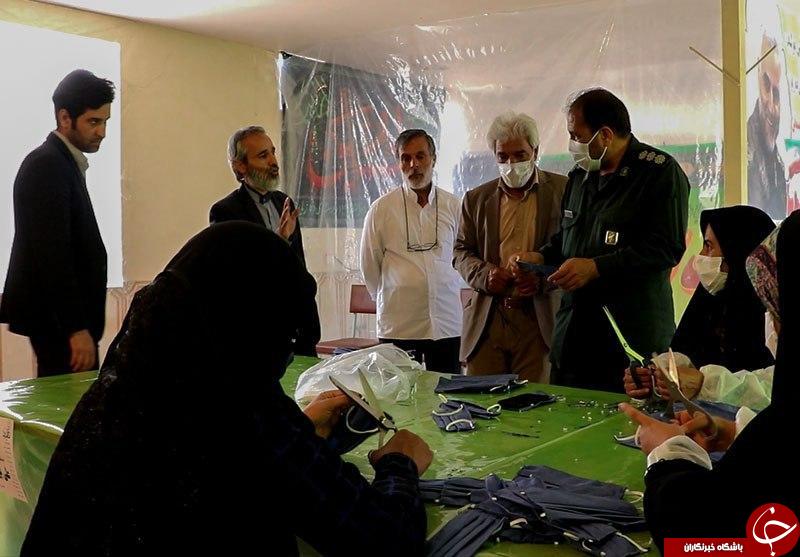 کارگاه تولید ماسک جهادی در روستای ده زیار افتتاح شد