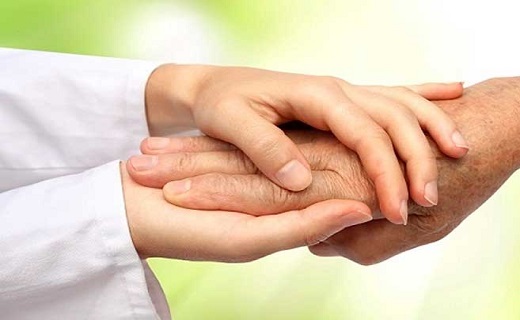 موج مهربانی در اوج کرونا/ دستانی که آرامش هدیه می&zwnj;دهند