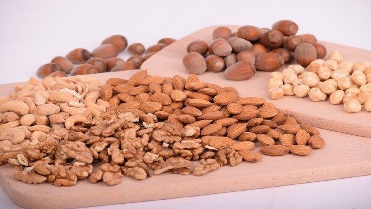 عواقب زیاده‌روی در مصرف آجیل