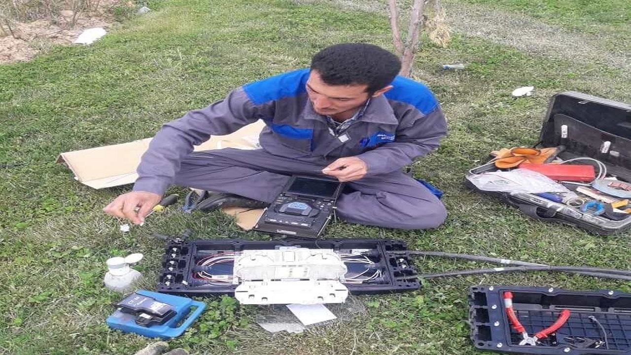 ارتباط مخابراتی ۲۰ روستای تکاب و شاهین‌دژ برقرار شد