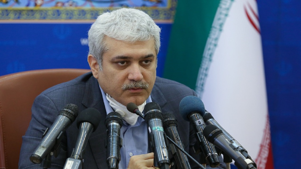 وطن پرستی با بخشنامه درست نمی‌شود