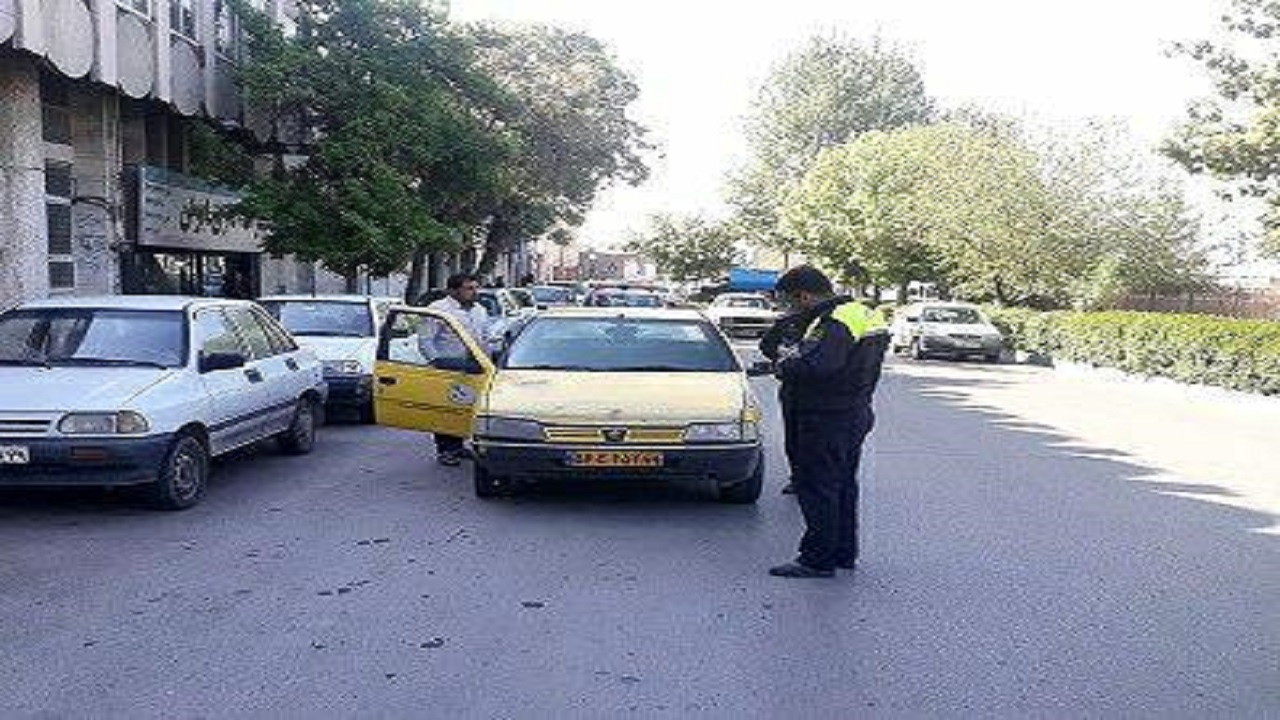 آغاز طرح ضربتی جلوگیری از فعالیت تاکسی‌های غیرمجاز در قزوین