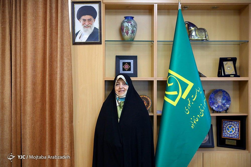 سال ۹۹ ارائه تسهیلات به زنان سرپرست خانوار ارتقا پیدا می&zwnj;کند/اشتغال بیش از ۲۰ درصد بانوان در عرصه&zwnj;های مدیریتی در دولت/اگر هوشیار نباشیم باید شاهد فتنه&zwnj;های بعدی بود