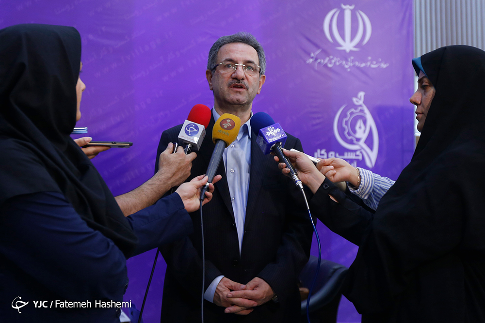 توضیحات استاندار تهران درباره اجباری شدن ماسک در مترو