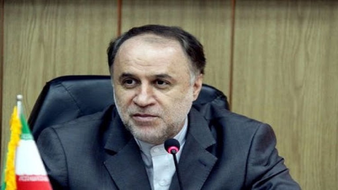 مشکلات آموزش و پرورش با یک وزیر حل نمی‌شود