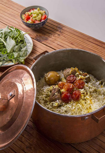 گردشگری غذایی در گرمسار/ از &laquo;بُرساق&raquo; و &laquo;دستور قاضی&raquo; تا &laquo;ته چین گرمساری&raquo;