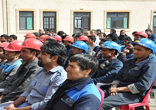 قصه پر غصه کارگران کارخانه چدن خوسف