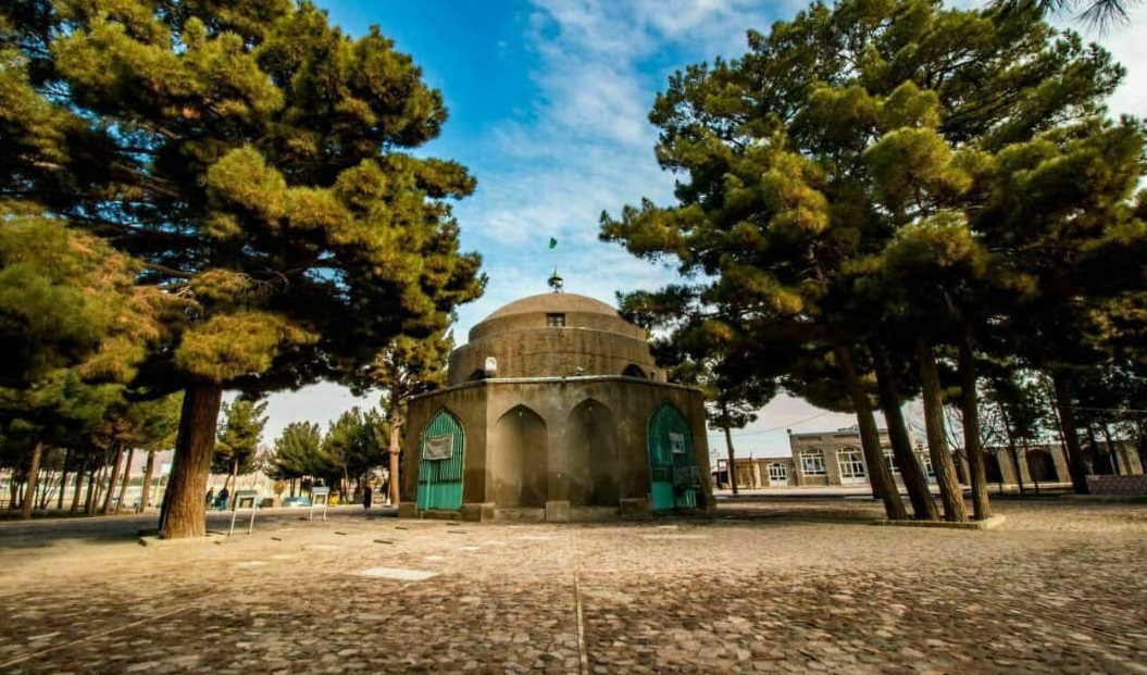 گردشی مجازی در  دیار طلای سرخ