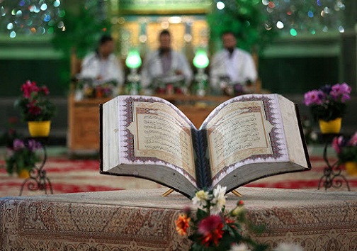 آیین جزء خوانی قرآن کریم با حضور مخاطبان متفاوت