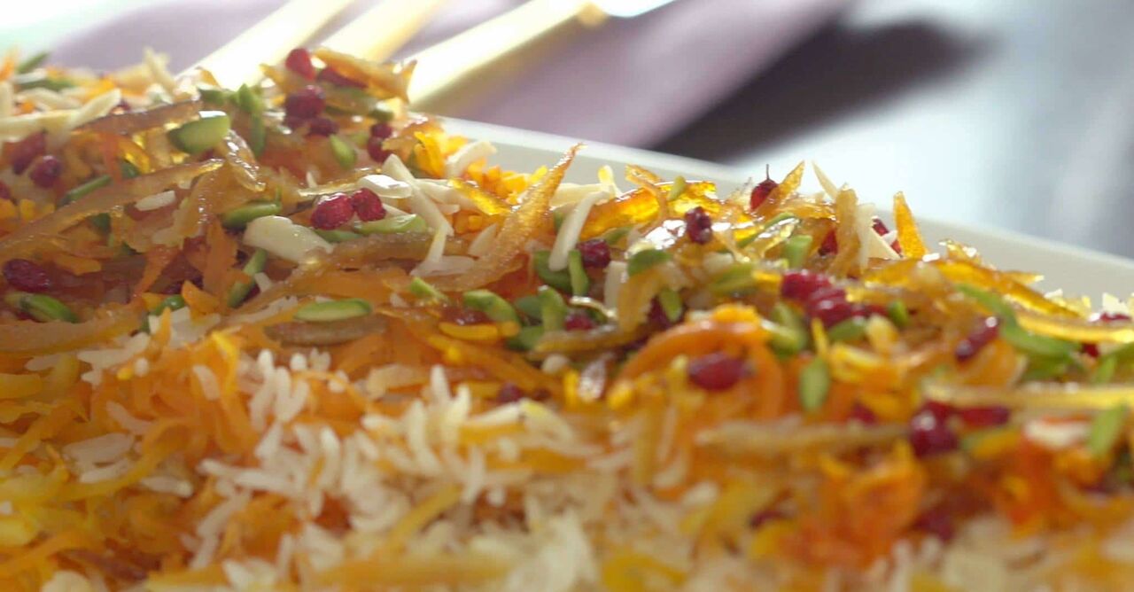 آموزش آشپزی؛ از لاه ماجون و ته دیگ سیب زمینی طرح دار تا خورش مرجو و باقلوای پاکستانی