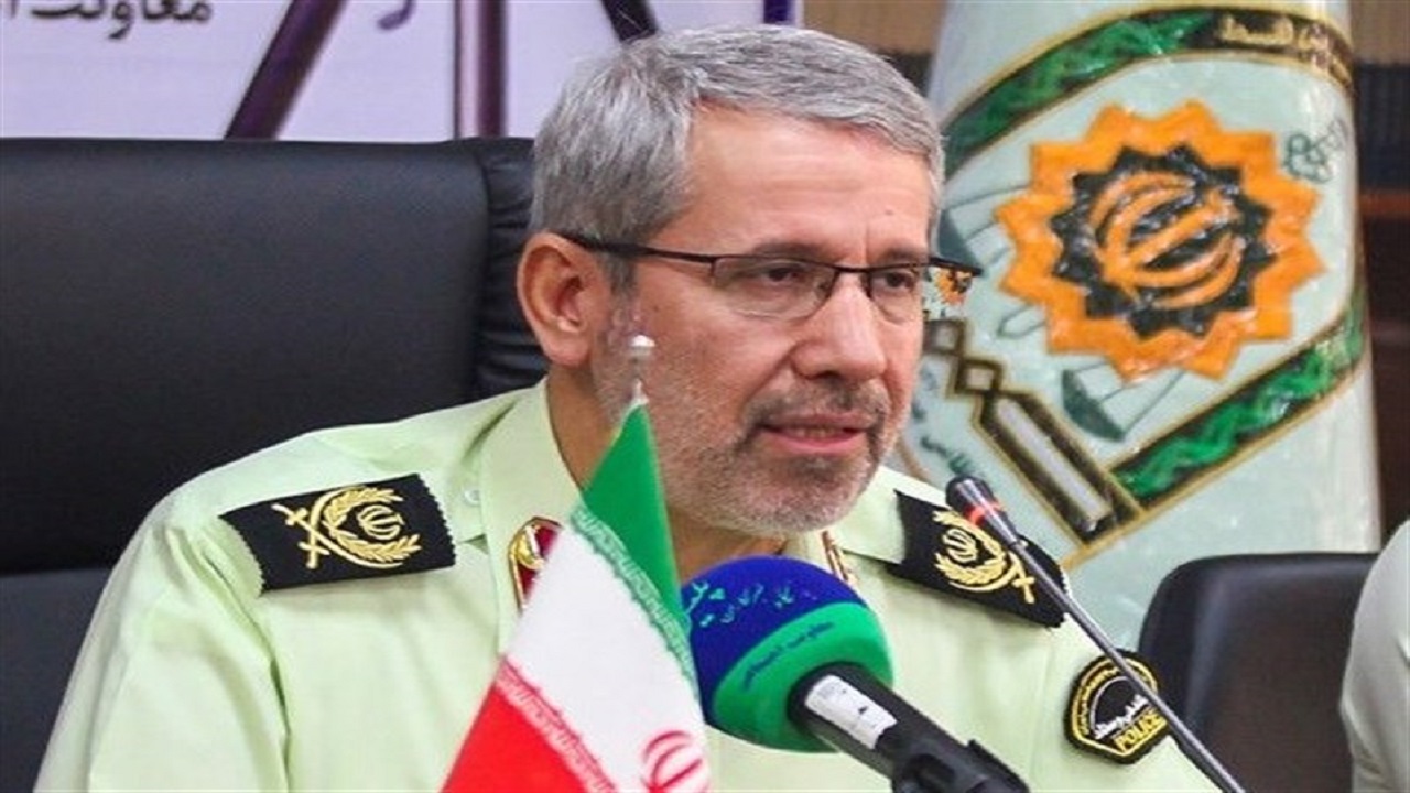 پلیس استان اصفهان قاطعانه با اراذل و اوباش برخورد می‌کند