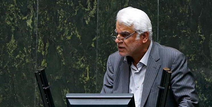 باید ظرف ۵ سال واحد پولی ایران را تغییر دهیم