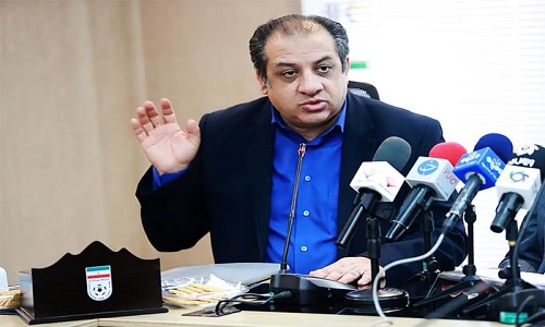 مهدی: شاید تاریخ مدنظر ستاد کرونا به درد ما نخورد و منجر به لغو لیگ شود/حرف زدن زنوزی در جایگاه مالک ۲ باشگاه ایراد دارد