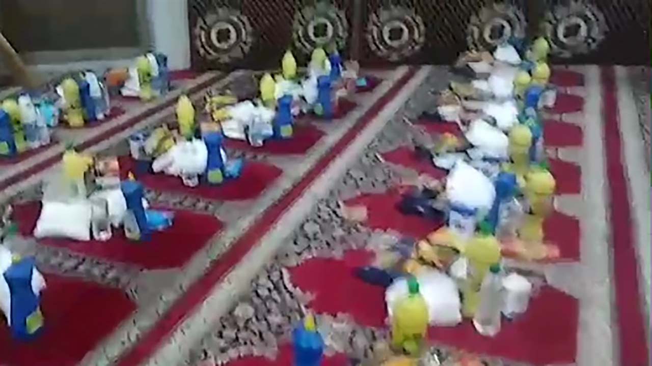 تهیه ۳۵۰ بسته حمایتی برای خانواده‌های آسیب‌دیده در آمل + فیلم