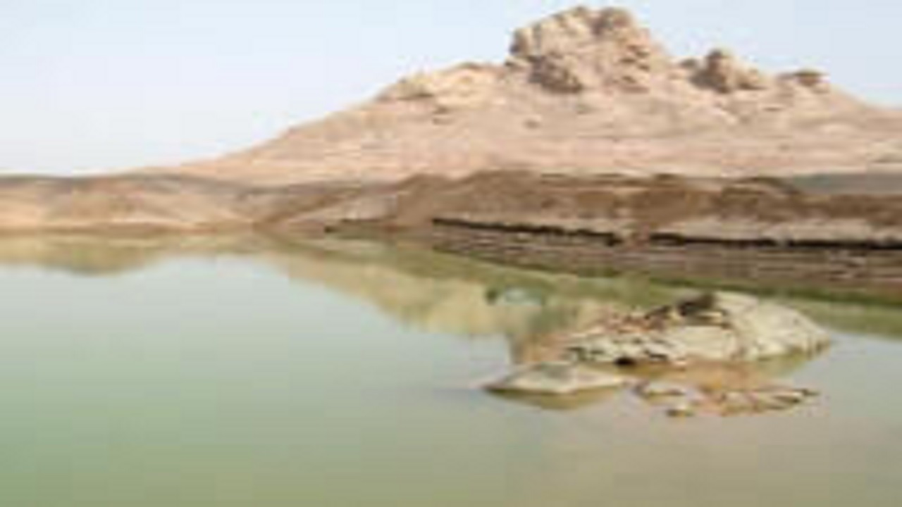 آبگیری بندخاکی کلیزه نایین
