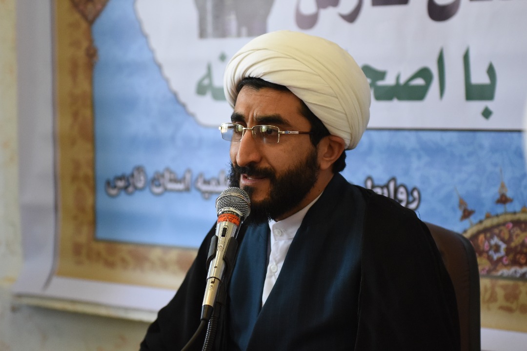 نقش مهم طلاب فارس در مبارزه با ویروس کرونا