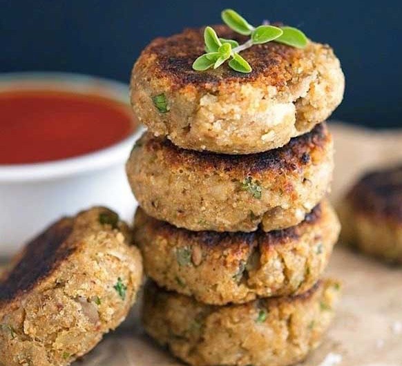 آموزش آشپزی؛ از خورش برگه زردآلو و پشمک خانگی تا شیرینی زبان و ته&zwnj;چین سبزیجات+ تصاویردر گزارش زیر طرز تهیه چند نوع غذای خوشمزه و مقوی را به شما آموزش می&zwnj;دهیم.