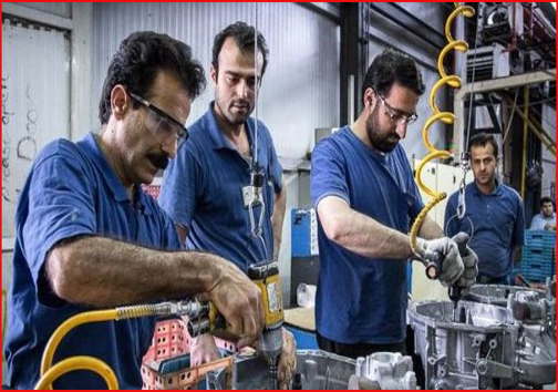 معیشت کارگران زیرسایه سنگین کرونا/ آوارگی کارگران تا کی ادامه دارد؟