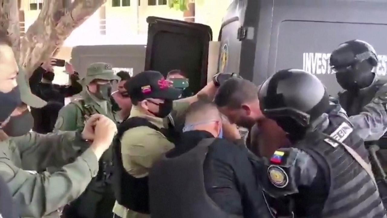 بازداشت دو آمریکایی که در عملیات ترور مادورو مشارکت داشتند+ تصاویر