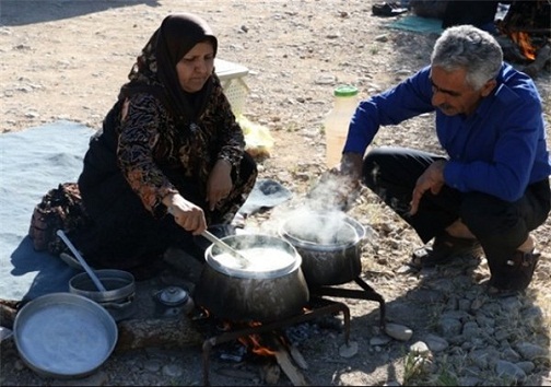 رسمی سنتی با چاشنی محبت در میان عشایر کهگیلویه و بویراحمد