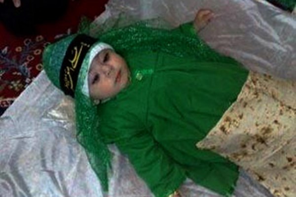 ماه رمضان در بوشهر/از طبخ «رنگینک» و «حلوای انگشت پیچ» تا برپایی مراسم «دُم دُم سحری» ماه رمضان در بوشهر/از طبخ «رنگینک» و «حلوای انگشت پیچ» تا برپایی مراسم «دُم دُم سحری»