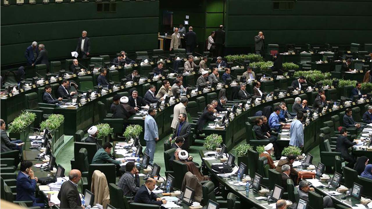 حکایت بی پایان گزارش&zwnj;های تفحص مجلس از صنعت خودرو/قوه قضائیه این بار با متخلفان خودرو چه برخوردی می کند؟