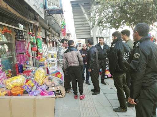 تقدم اصناف بر دستفروشان در برخورد با بساط گستری