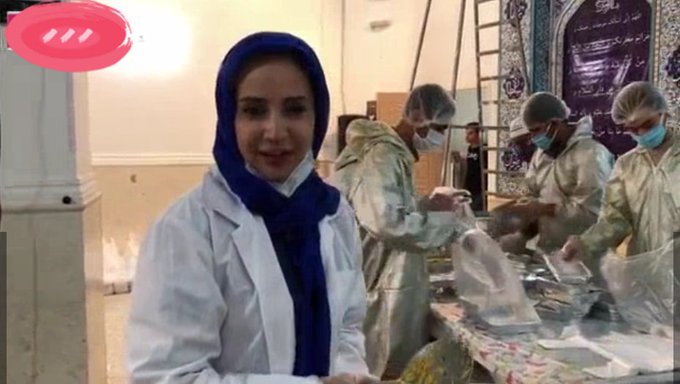 حضور شبنم قلی خانی در مسجد برای توزیع نذری