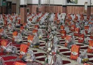 توزیع ۱۵۰۰ بسته غذایی بین نیازمندان