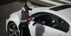 اجرای طرح برخورد پلیس با خودرو&zwnj;های شیشه دودی در همدان