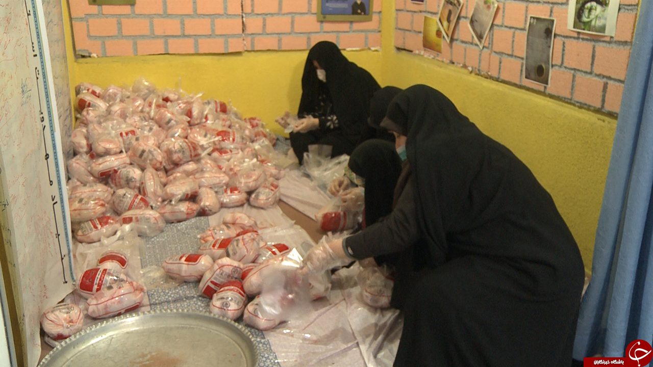 توزیع ۳۱۳ بسته مهر مهدوی در بین نیازمندان گلستان