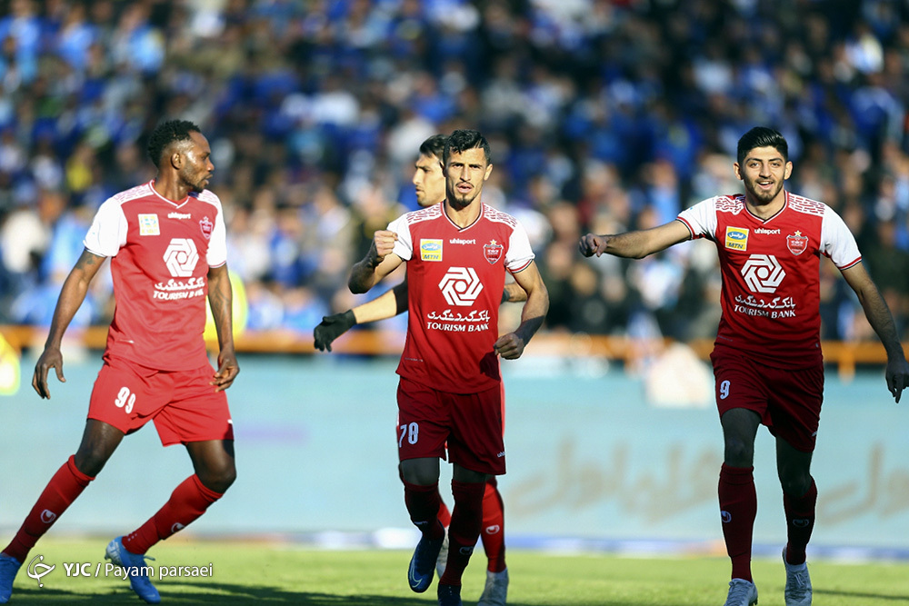 //خطر بزرگ بیخ گوش قهرمان لیگ/ یک تیم در آستانه جدایی از پرسپولیس!