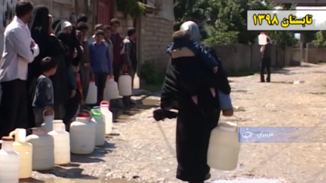 سوزن دوزی هنری پر طرفدار در استان سیستان و بلوچستان تا حضور فعال در پروژه&zwnj; چاه&zwnj;های اکتشافی برای تحقق جهش تولید +فیلم