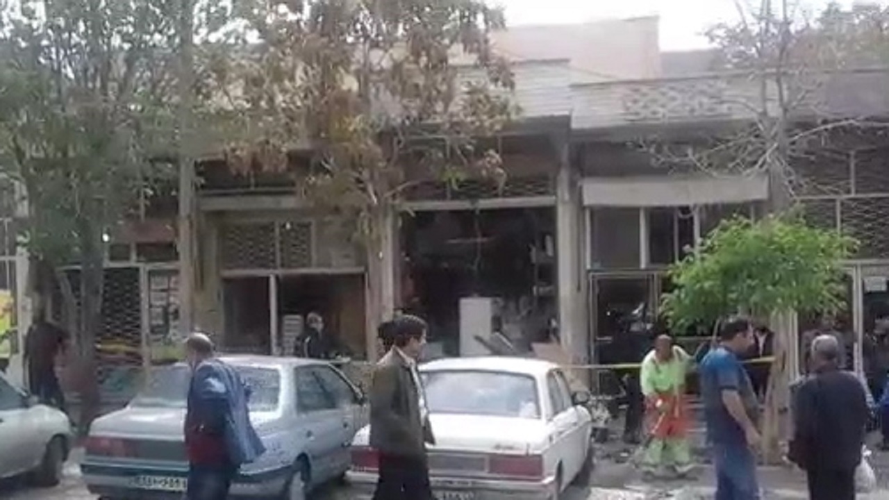 انفجار کپسول گاز مایع در مغازه تعمیر یخچال + فیلم