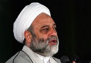 توزیع گوشت قربانی میان خانواده های نیازمند پنج استان