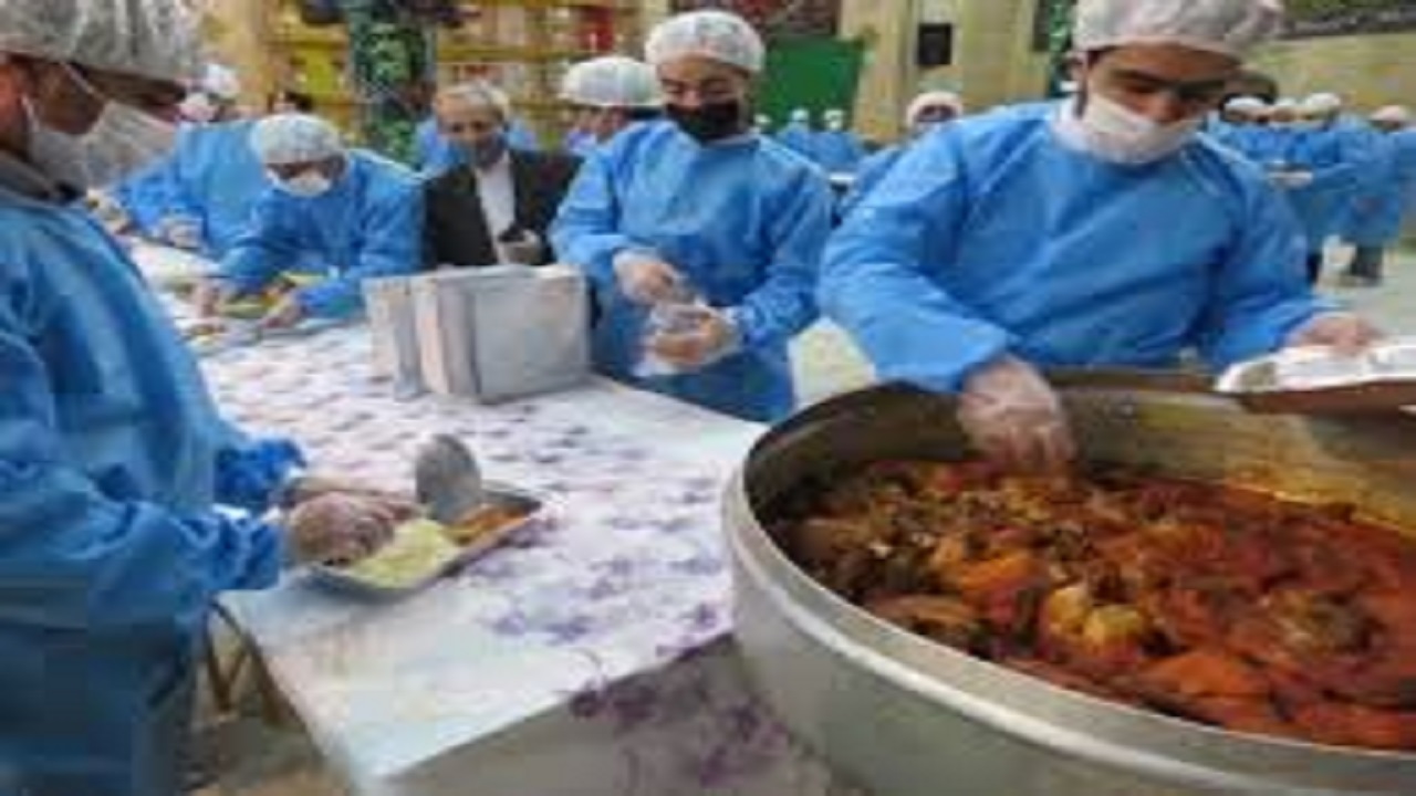 آغاز بکار آشپزخانه خیریه برای اطعام خانواده‌های آسیب دیده از کرونا درشهرستان بستان آباد