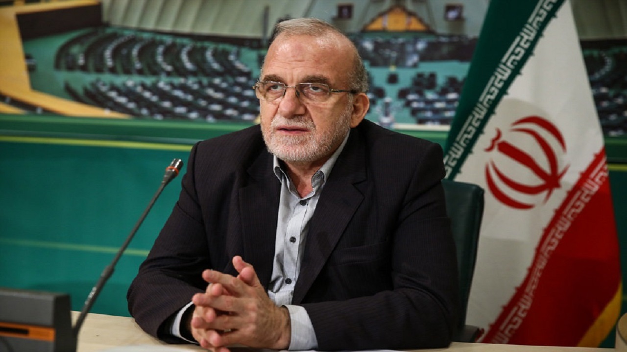 باید برای تحقق شعار جهش تولید به یک رشد پایدار برسیم
