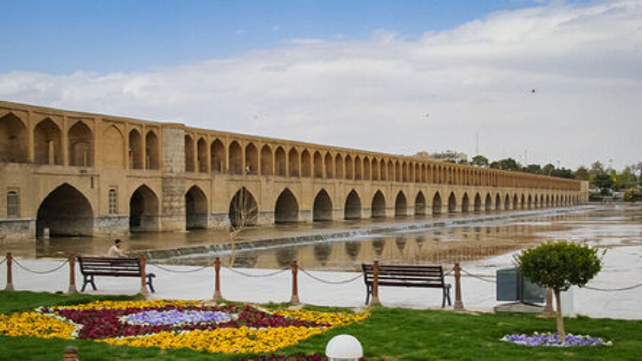 هوای اصفهان با میانگین ۶۷ در وضعیت سالم