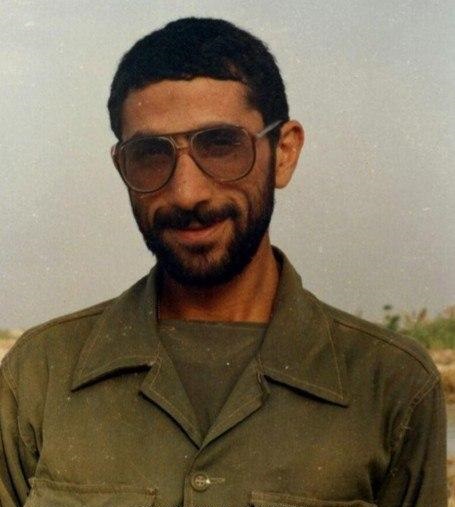 تصویری کمتر دیده شده از سردار قاآنی در دوران دفاع مقدس
