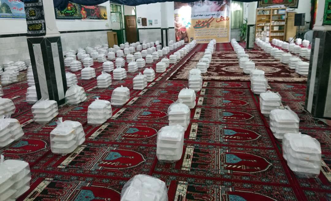کمک مومنانه در میلاد کریم اهل بیت (ع)
