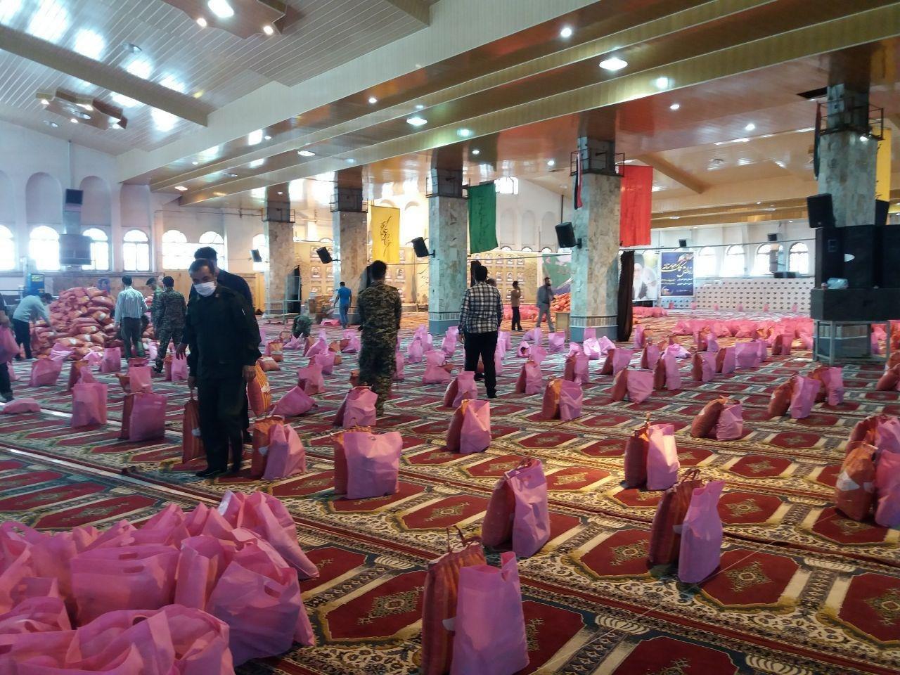 کمک مومنانه