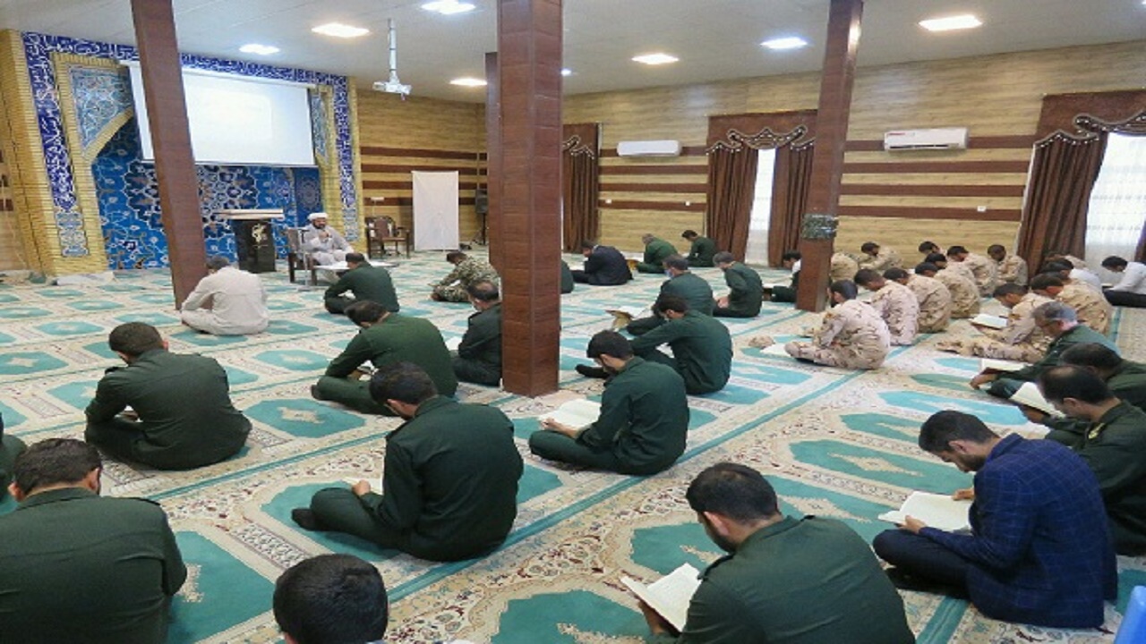 برگزاری محفل انس با قرآن کریم در سپاه ناحیه زابل
