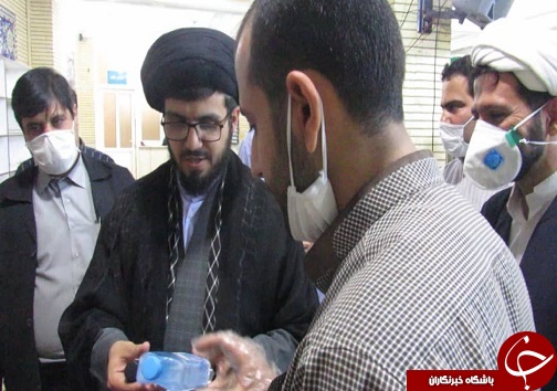 اقدام پسندیده یک گروه جهادی/توزیع اقلام فرهنگی در کنار بسته های معیشتی