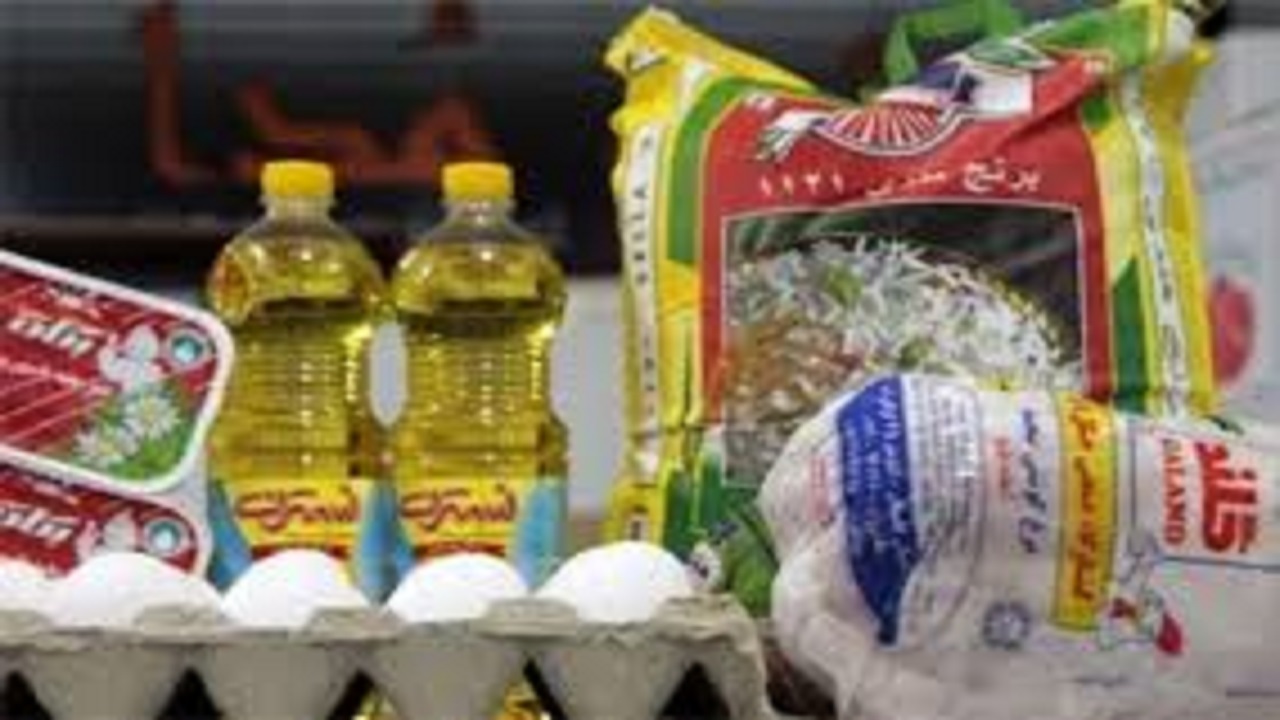 توزیع ۱۱۰۰ بسته معیشتی درشهرستان هریس